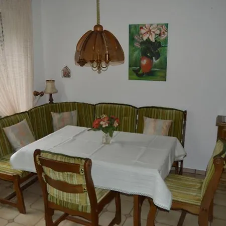 아파트 Ferienwohnung *